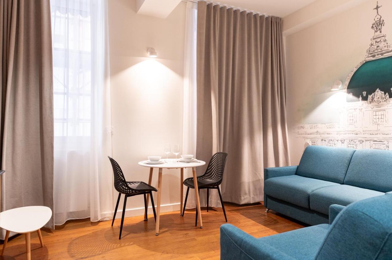Croix Paquet - Appartements A Lyon Buitenkant foto