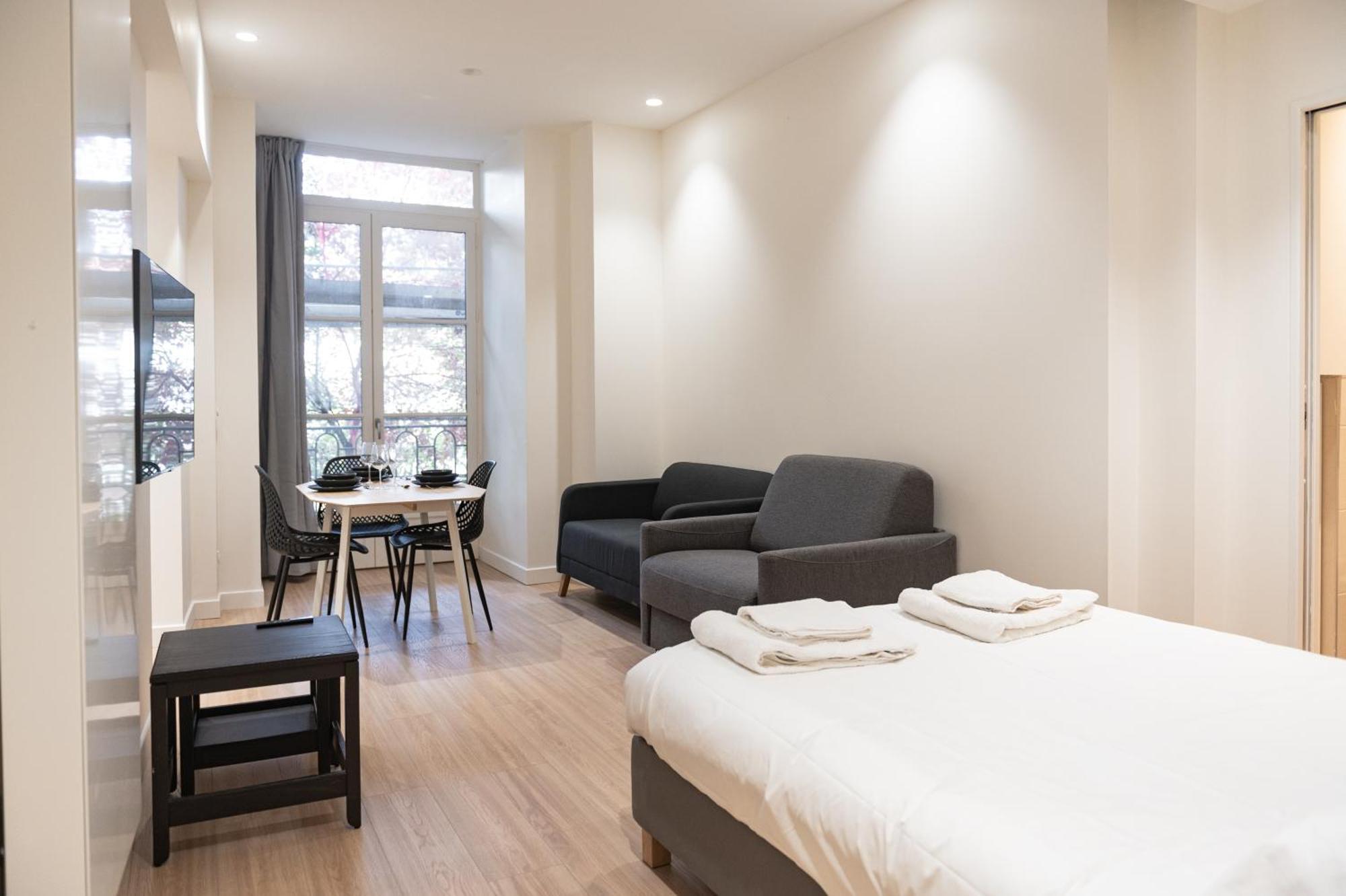 Croix Paquet - Appartements A Lyon Buitenkant foto