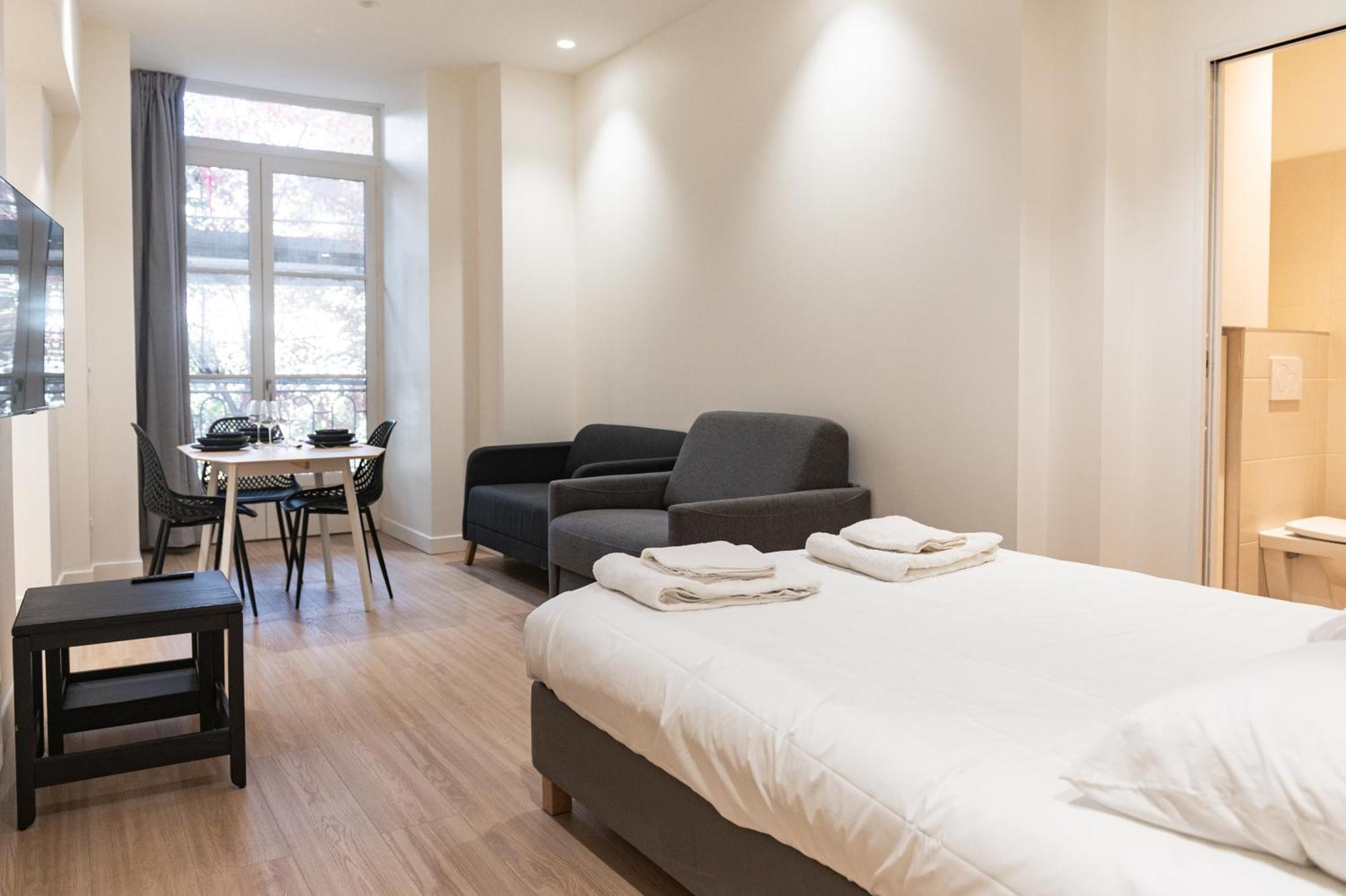 Croix Paquet - Appartements A Lyon Buitenkant foto